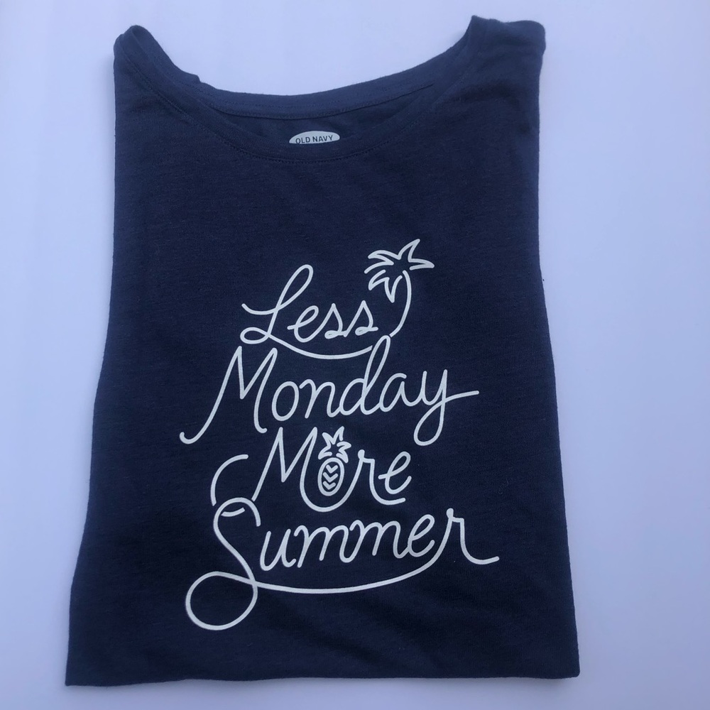 Old Navy T-shirt